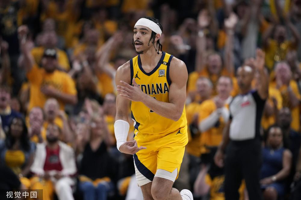 巴塞罗那的 巴塞罗那的